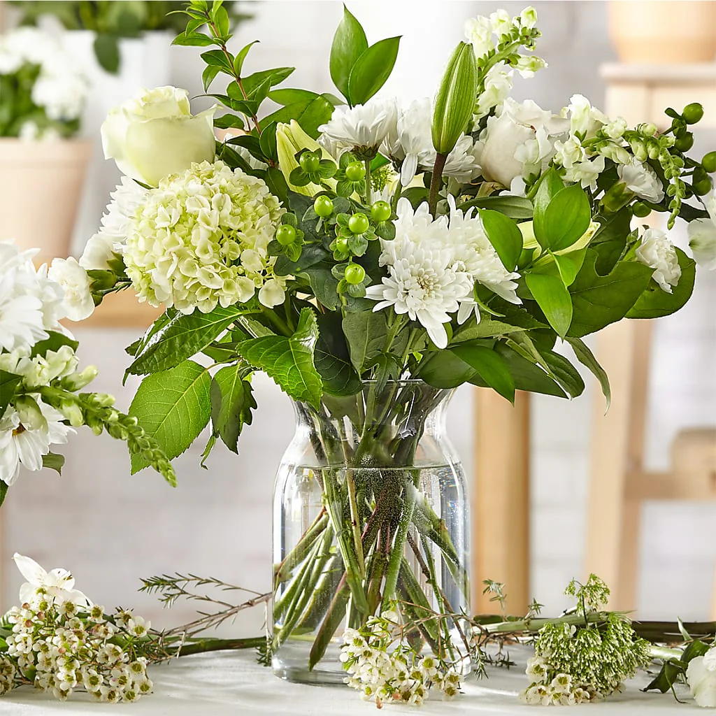 Classic Ivory – A Florist Original - Image 3