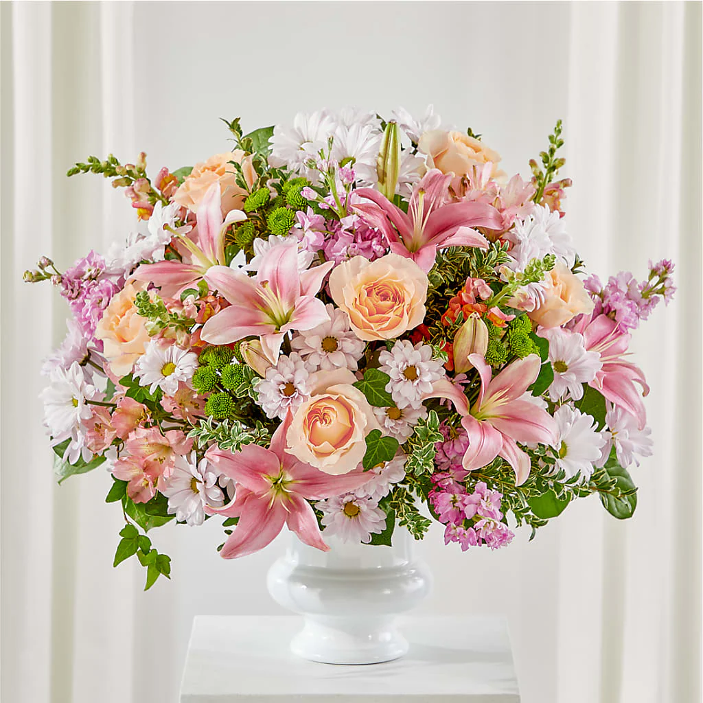 Heartfelt Gesture Urn Arrangement - Image 2
