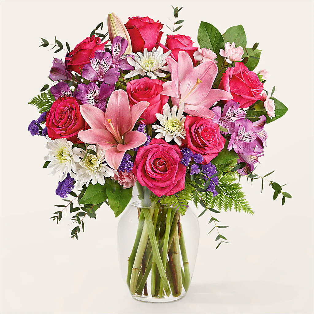 Lace & Pearls Bouquet - Image 3