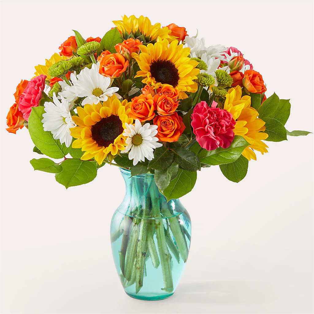 Sun-drenched Blooms Bouquet - Image 4